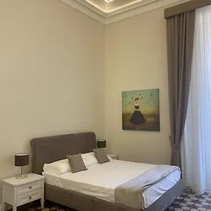 Domus Iole Nel Centro Storico Katania
